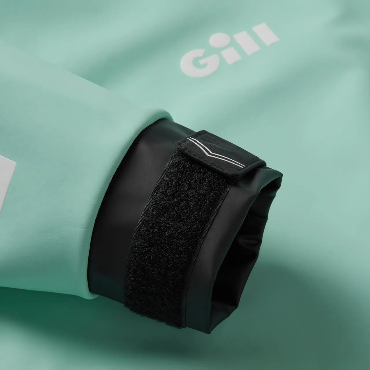 Gill Unisex 2 Layer ThermoShield Top - Water Resistant & Thermal for Watersports, Sailing, Paddlesports, Kayaking, Windsurfing