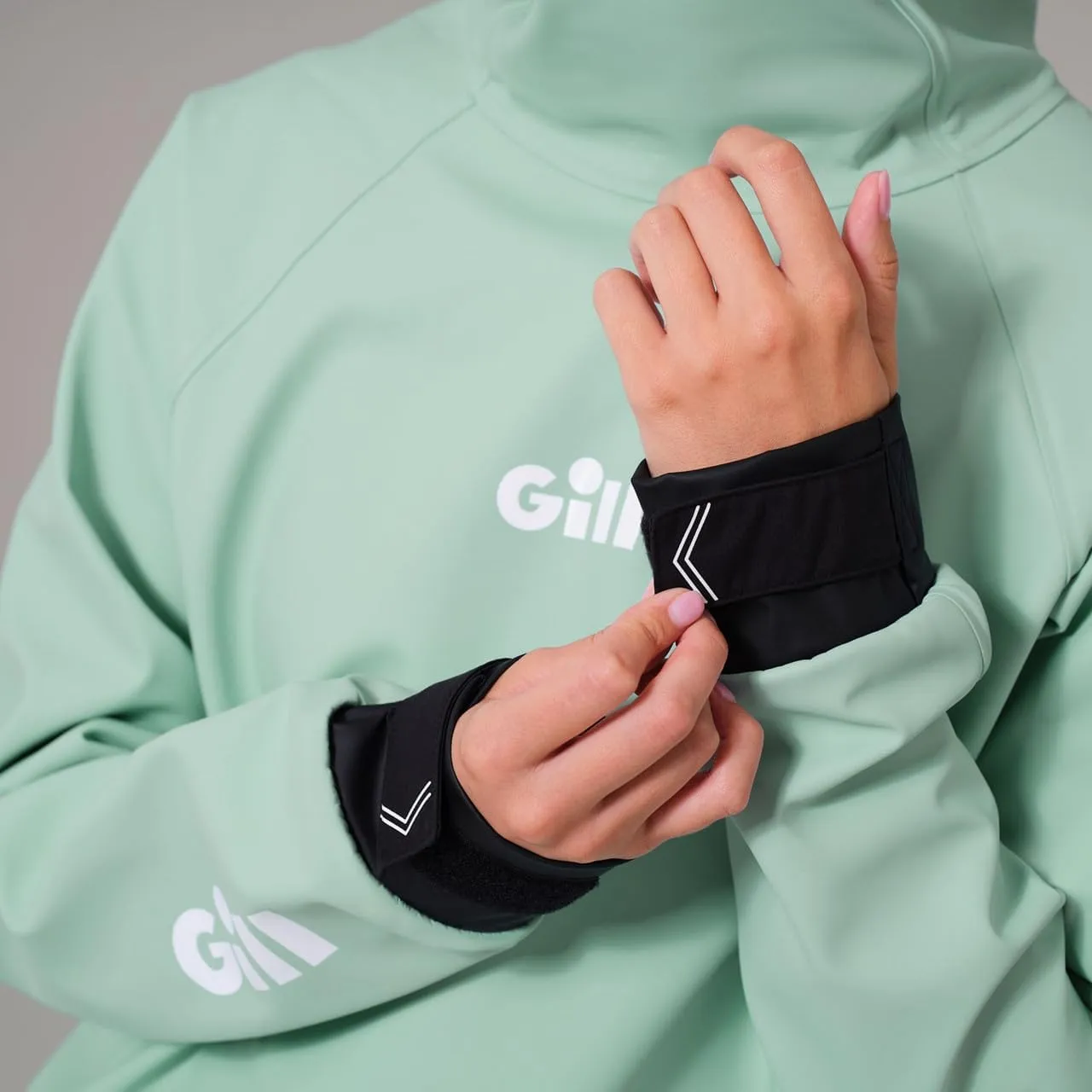 Gill Unisex 2 Layer ThermoShield Top - Water Resistant & Thermal for Watersports, Sailing, Paddlesports, Kayaking, Windsurfing